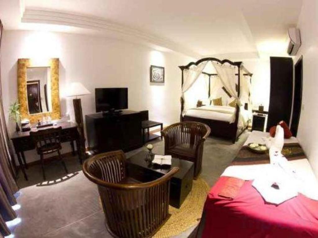 ลา โรส บูติก โฮเต็ล แอนด์ สปา Hotel พนมเปญ ภายนอก รูปภาพ