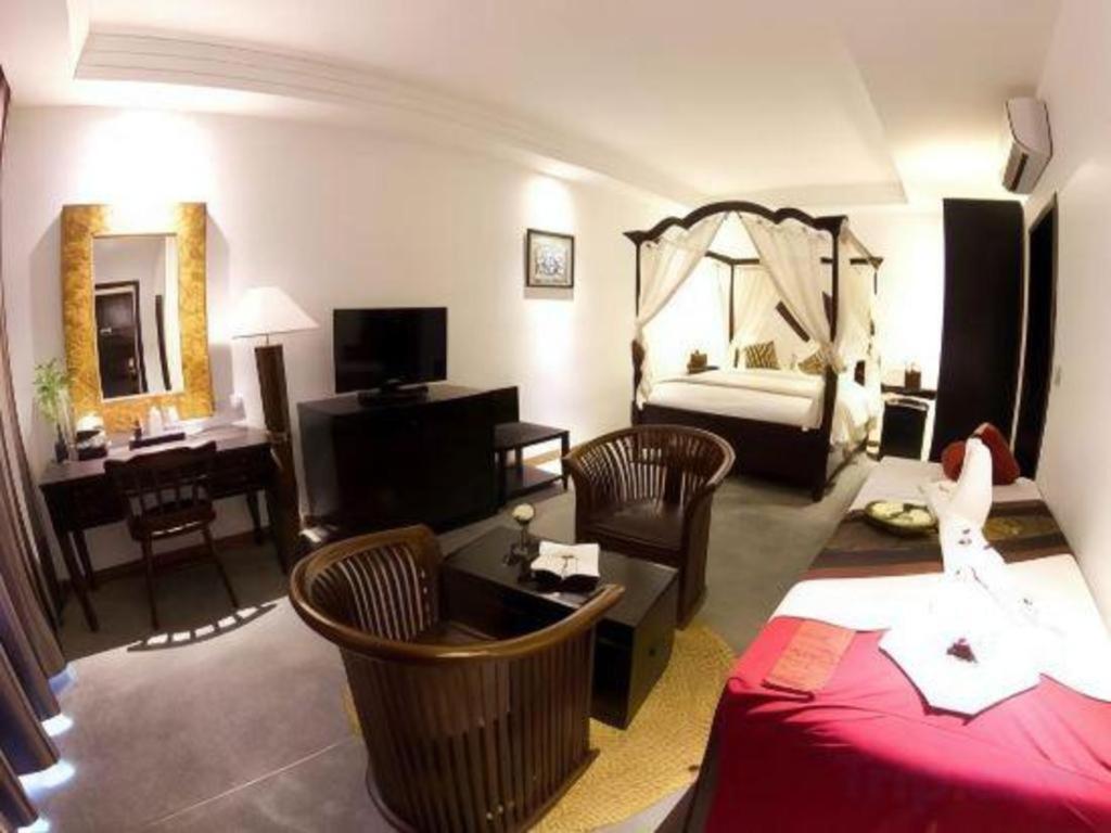 ลา โรส บูติก โฮเต็ล แอนด์ สปา Hotel พนมเปญ ภายนอก รูปภาพ