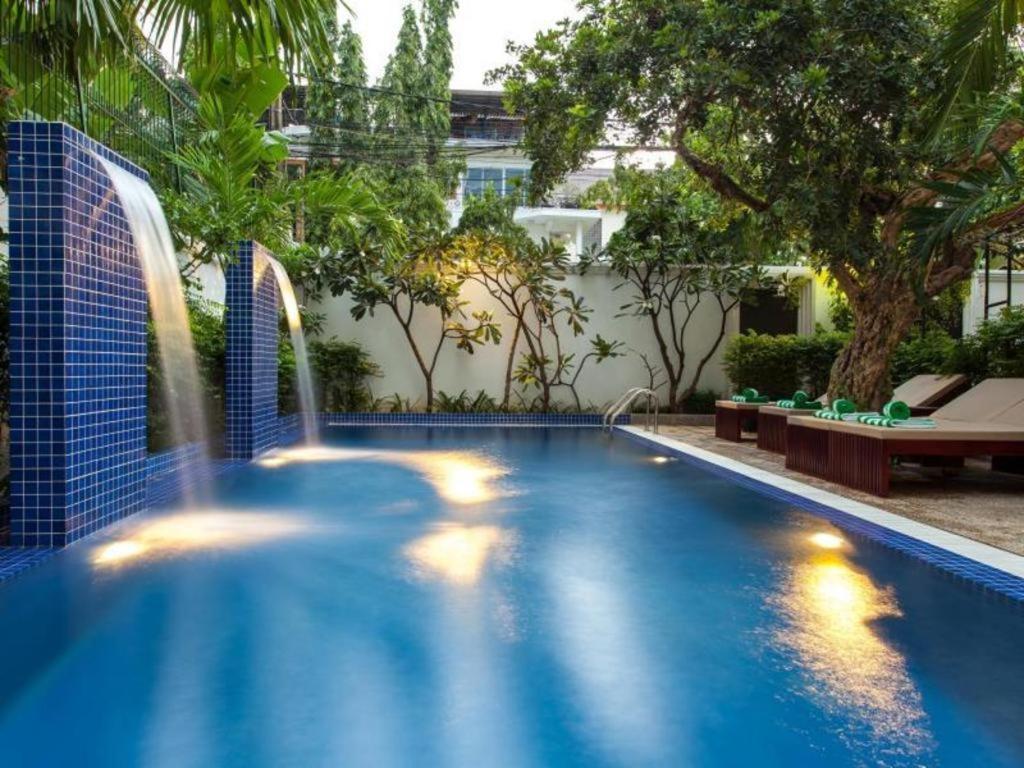 ลา โรส บูติก โฮเต็ล แอนด์ สปา Hotel พนมเปญ ภายนอก รูปภาพ