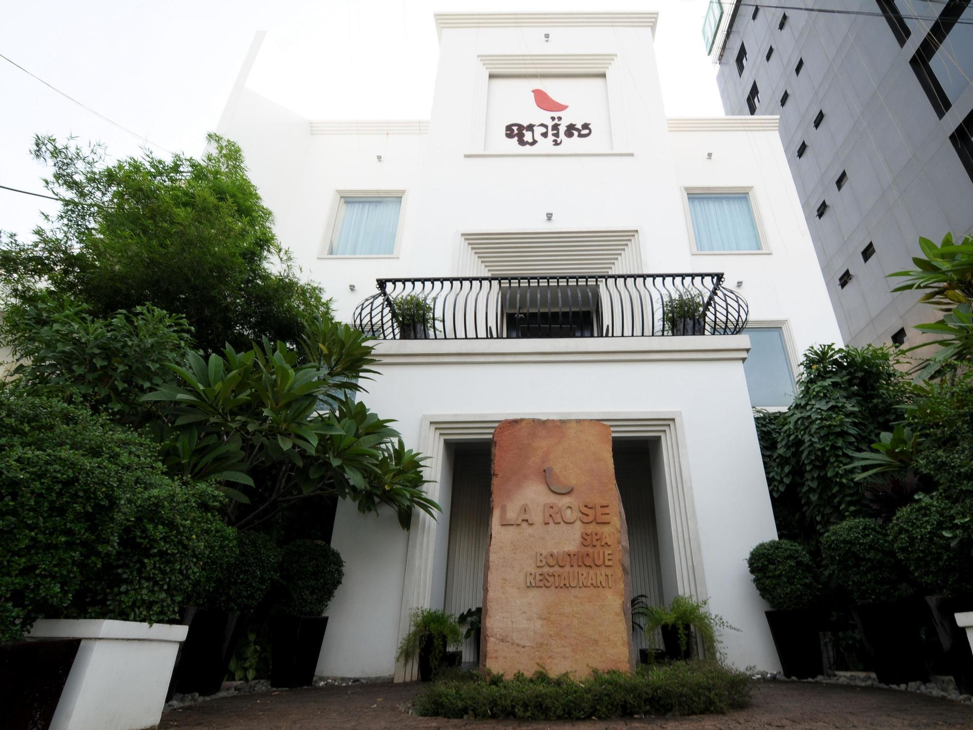 ลา โรส บูติก โฮเต็ล แอนด์ สปา Hotel พนมเปญ ภายนอก รูปภาพ