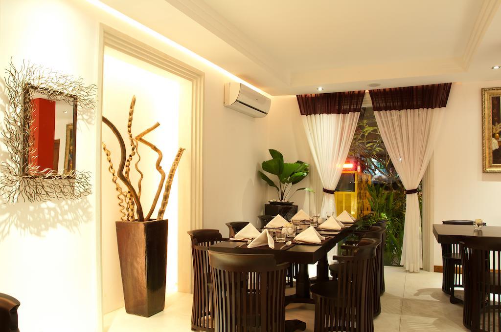 ลา โรส บูติก โฮเต็ล แอนด์ สปา Hotel พนมเปญ ภายนอก รูปภาพ